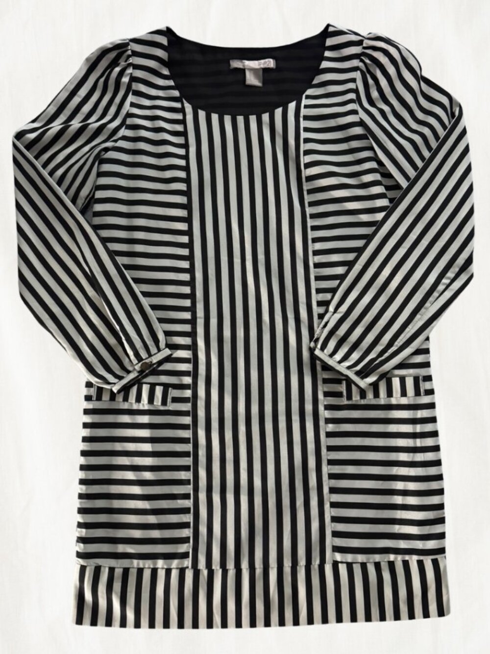 FOREVER 21 Black & White Vertical Striped Dress